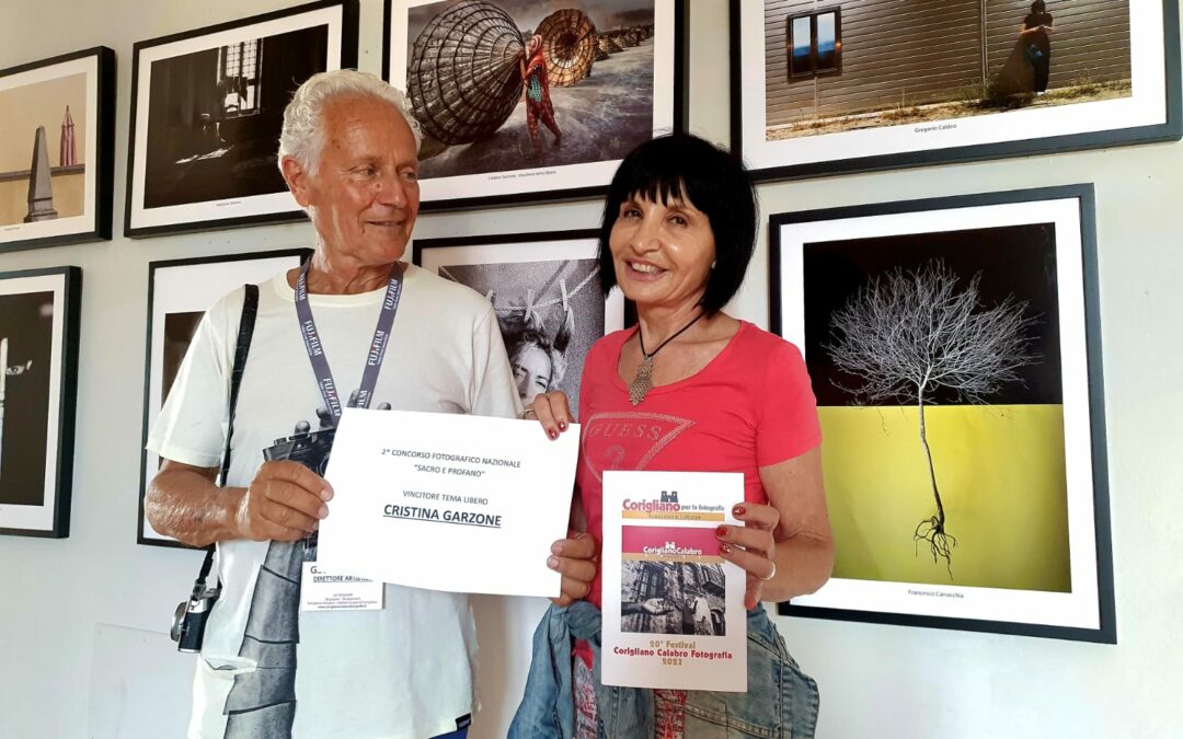 La fotografa lucana di fama internazionale Cristina Garzone vincitrice del Concorso fotografico nazionale “Sacro e profano” promosso dall’associazione culturale “Corigliano per la fotografia”